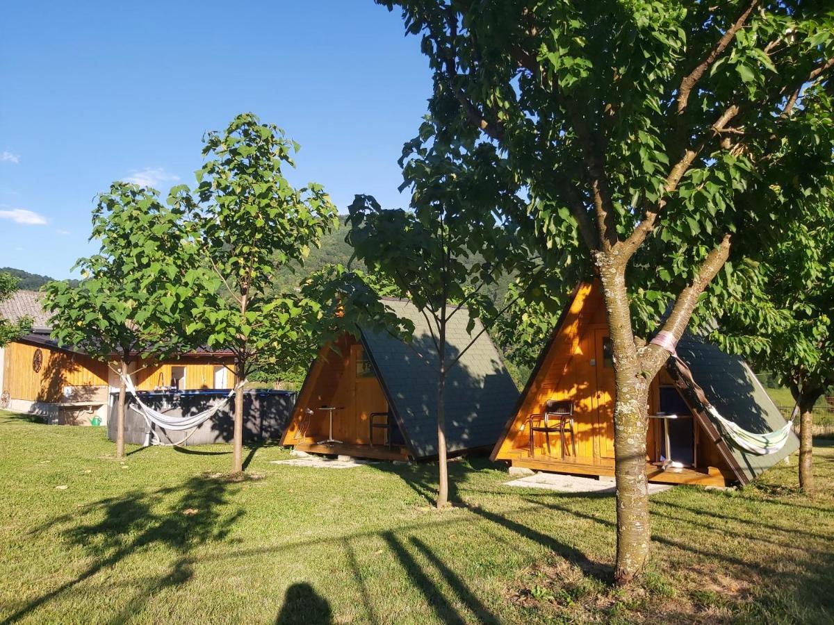 Hotel Glamping Hiske Petrin Tolmin Exteriér fotografie